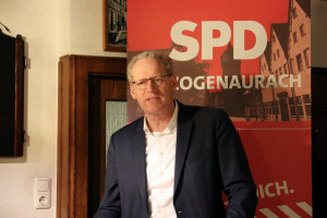 holte weit aus: Bürgermeister German Hacker